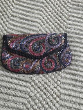 Embellished Swirl Beaded Clutch - Multicolor